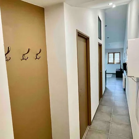 Joli T2 Laurent Sur Saone アパート *